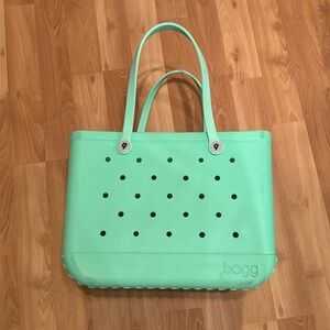 Seafoam extra large BOGG BAG